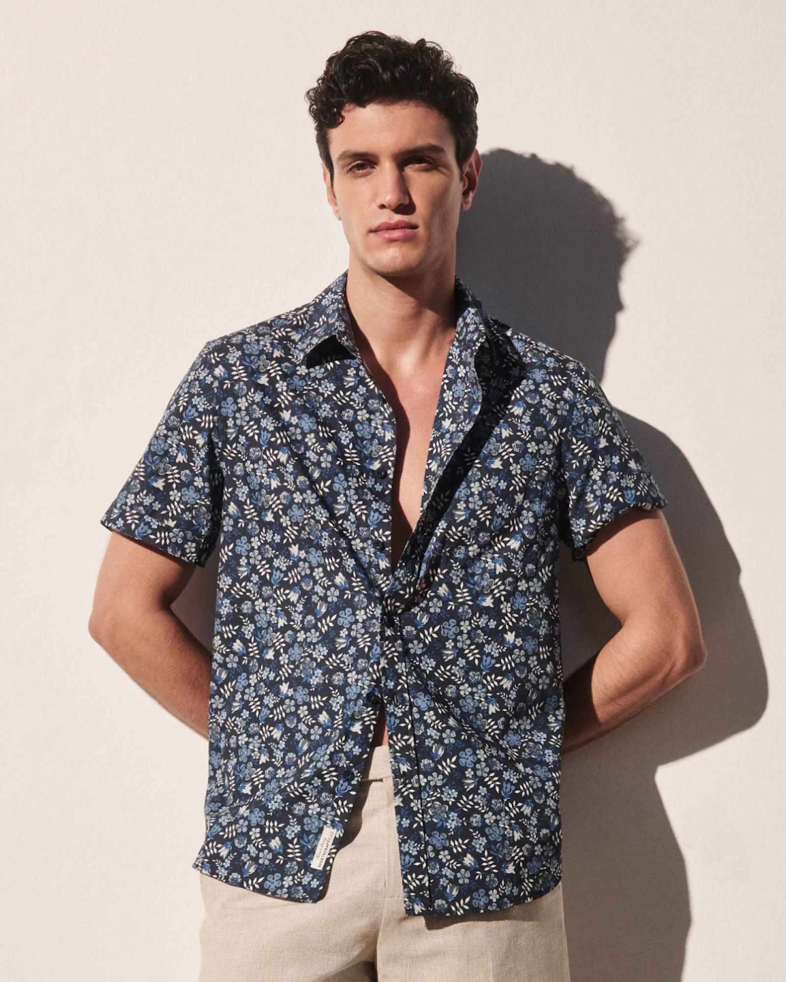Ace Short Sleeve Liberty Shirt in NAVY