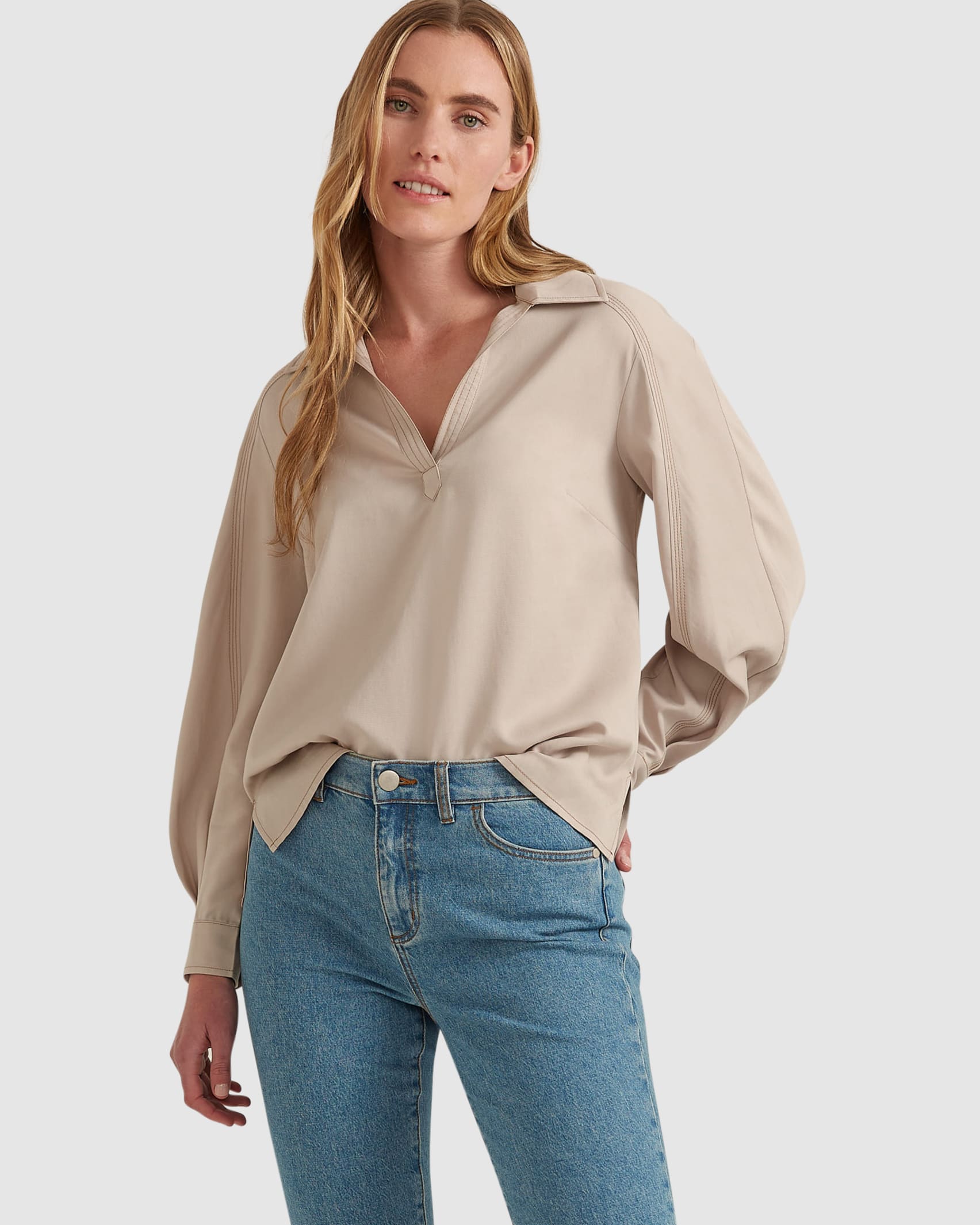 Aviana Blouse in PUMICE