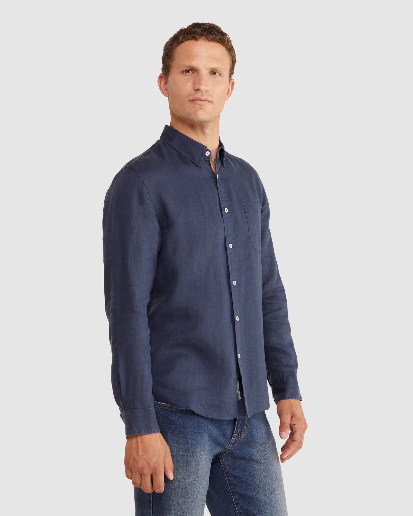 Long Sleeve Linen Shirt in NAVY