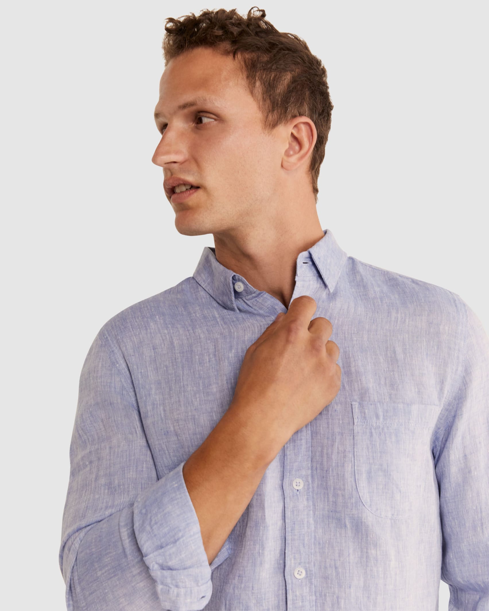 Yarn Dyed Long Sleeve Linen Shirt in CHAMBRAY