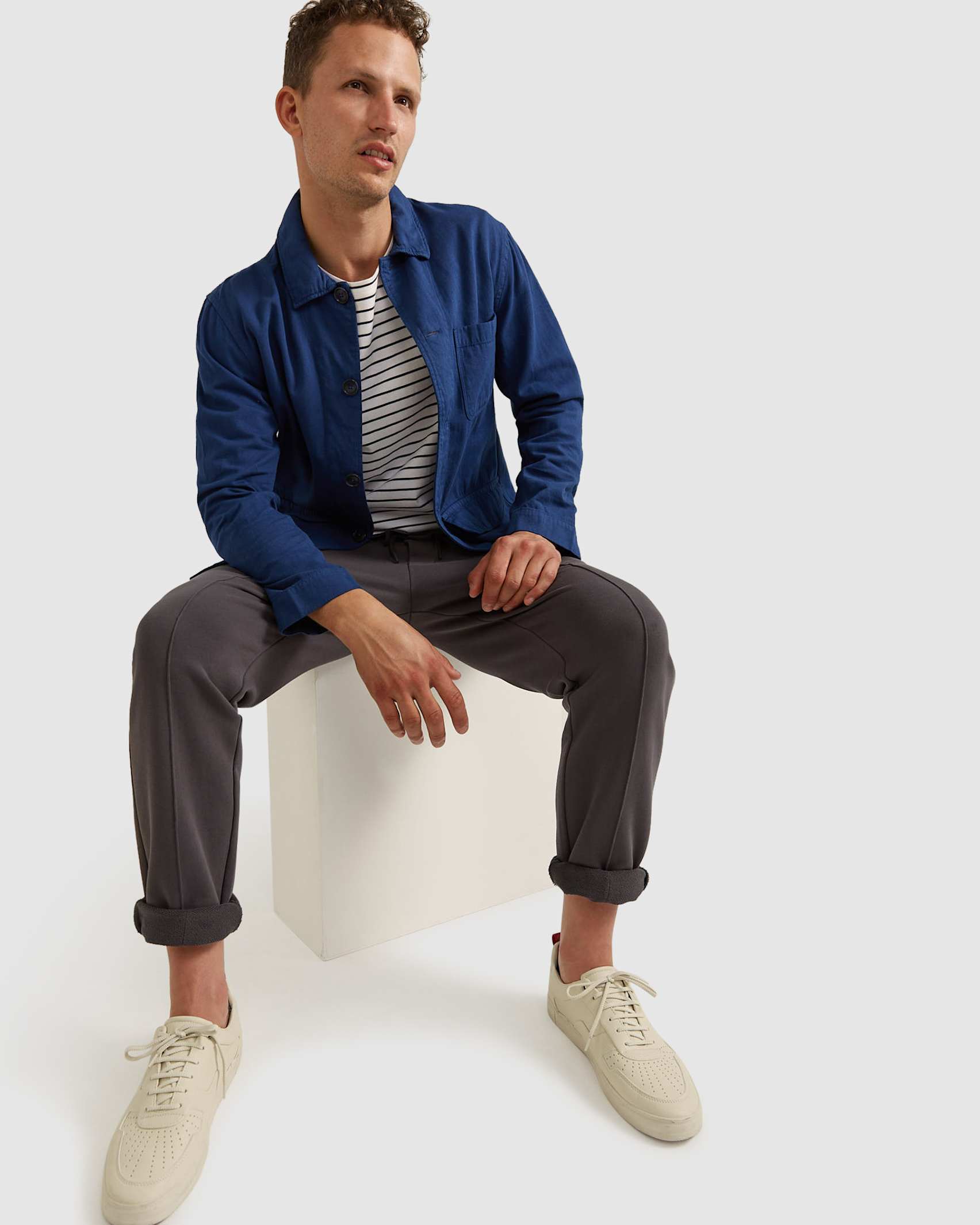 Brigg Jacket in BLUE BOTTLE