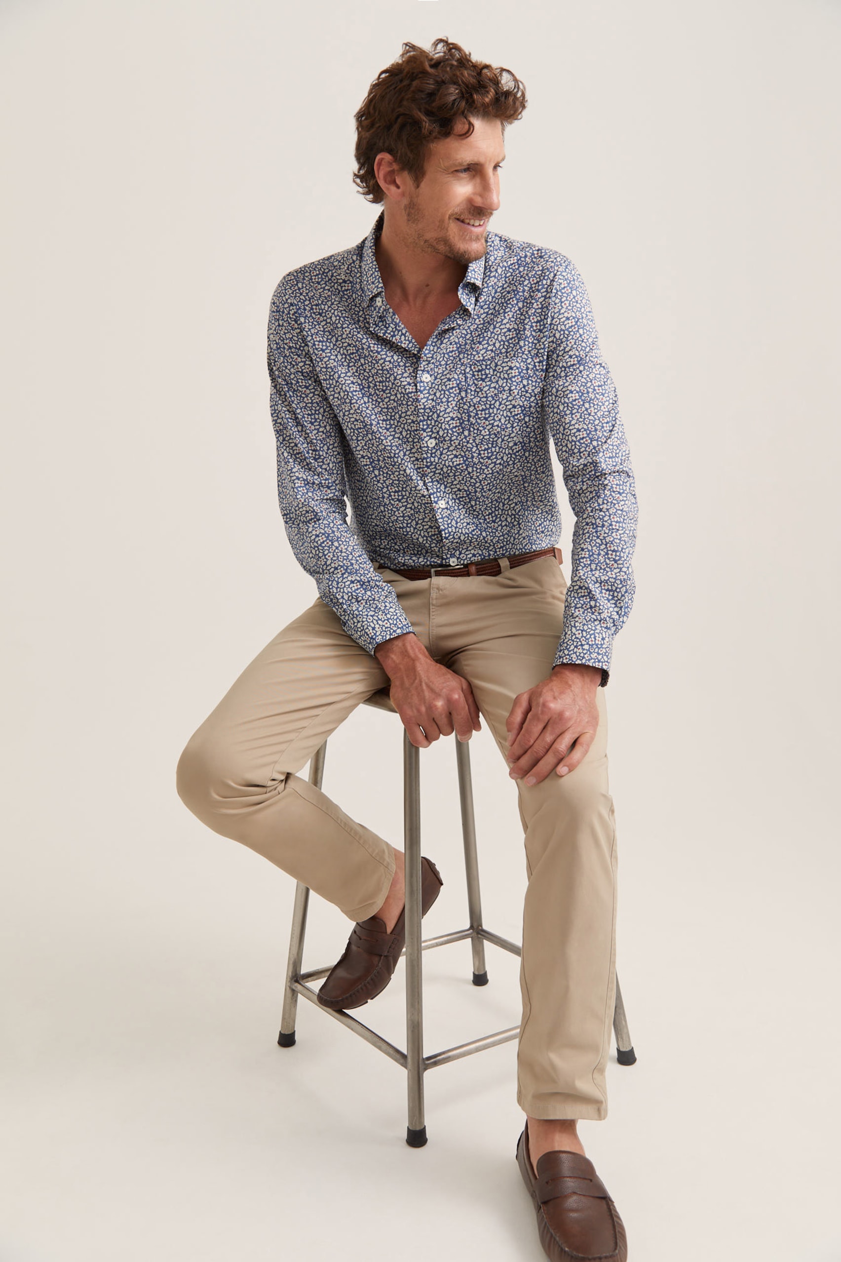 Smith Chino Tapered in SAND