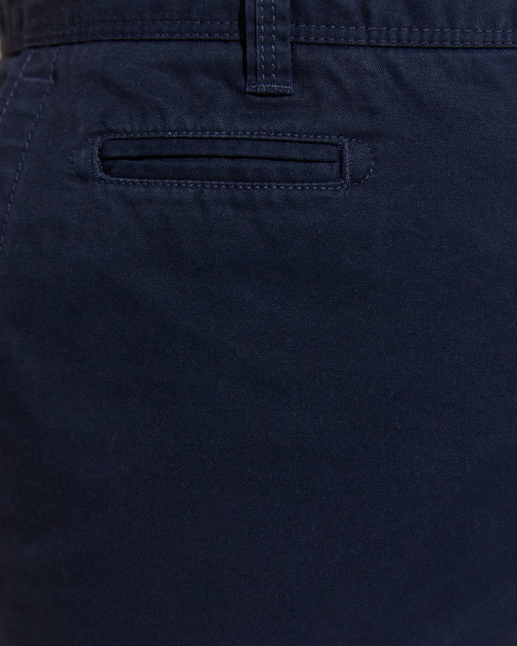 Classic Chino Short in AIRFORCE BLUE