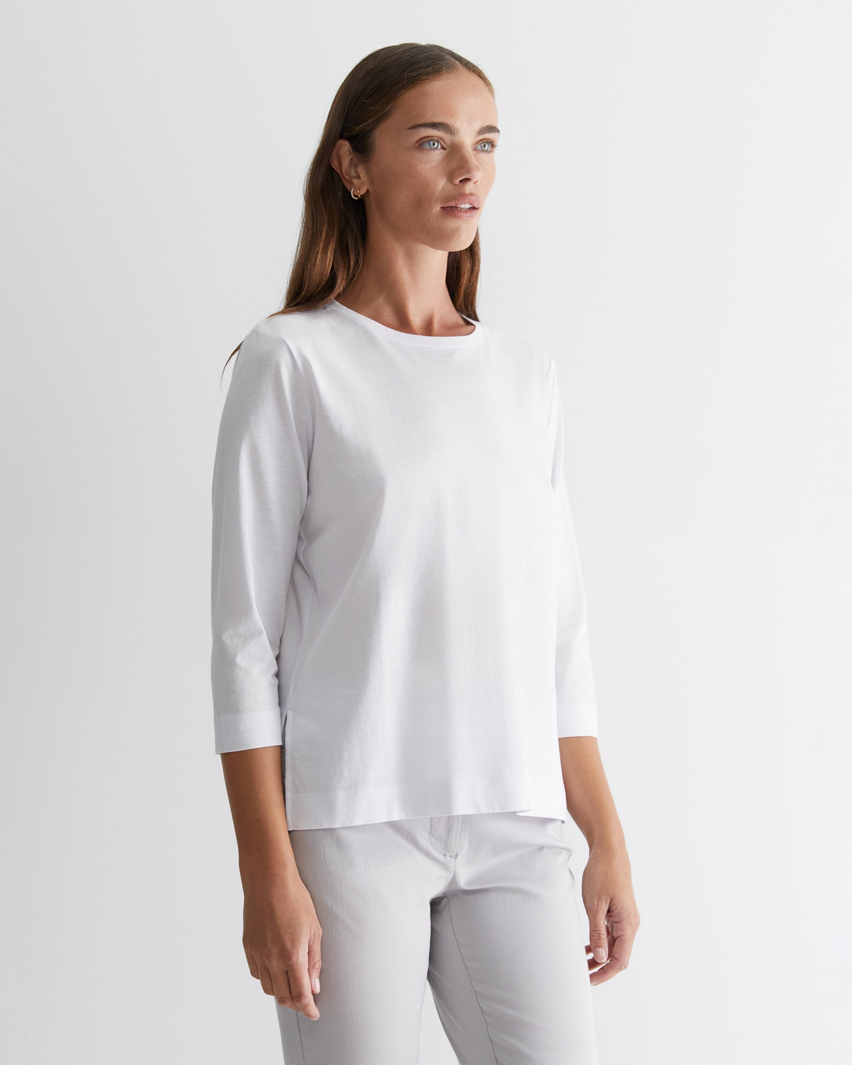 Cotton Crew 3/4 Sleeve T-Shirt in WHITE