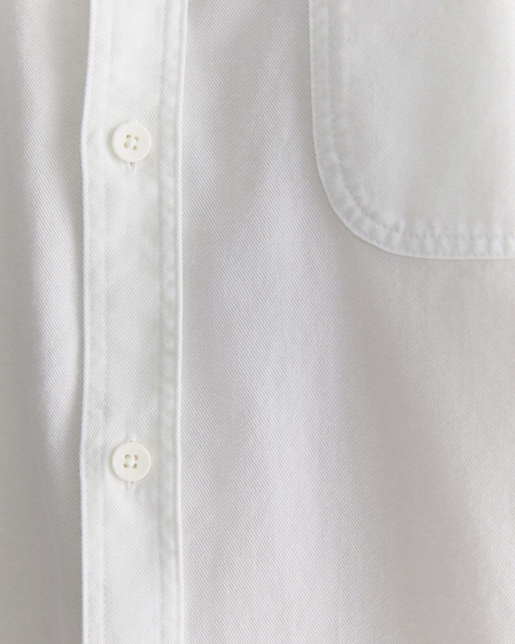 Edgar Shirt in WHITE