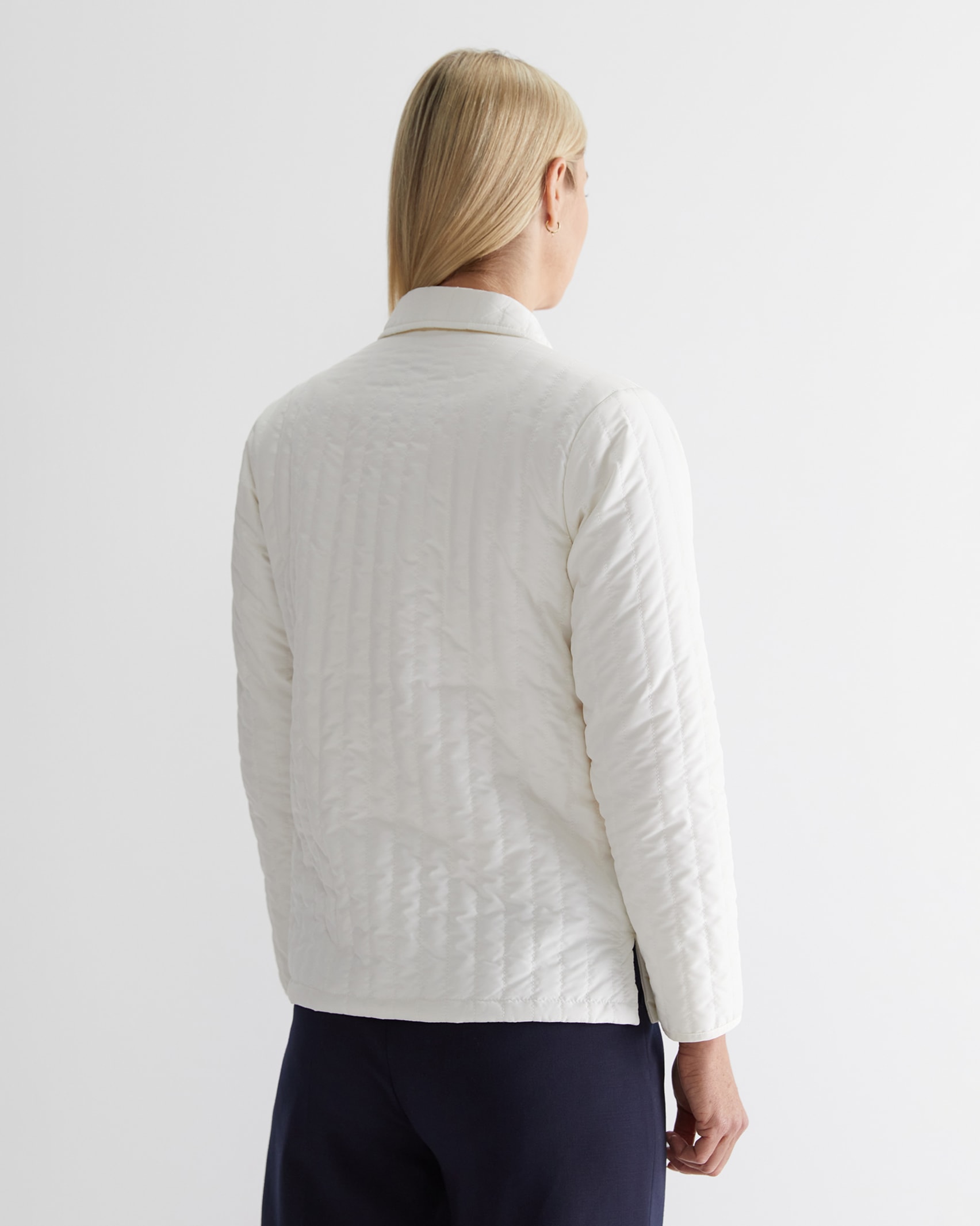 Charlie Vertical Quilted Vest in WINTER WHITE