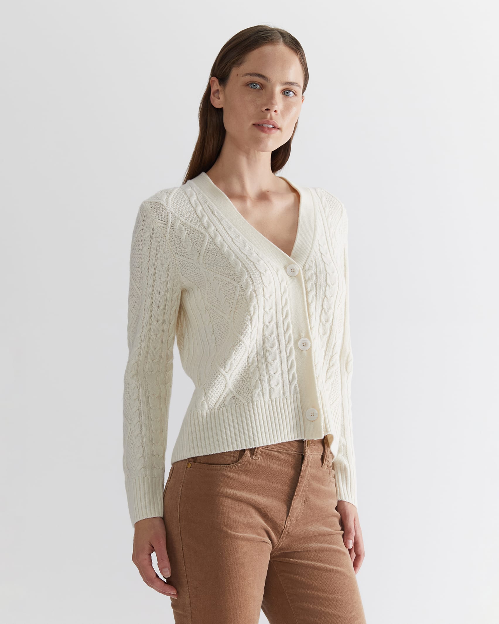 Merino Wool Cable Cardigan in WINTER WHITE