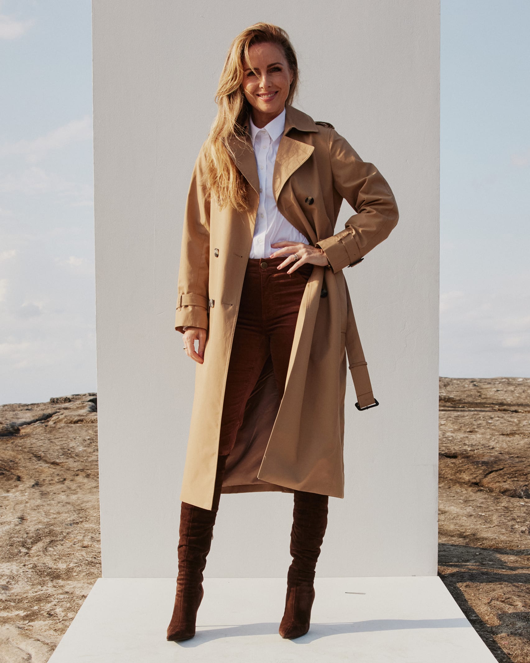 Audrey Icon Trench in SAND