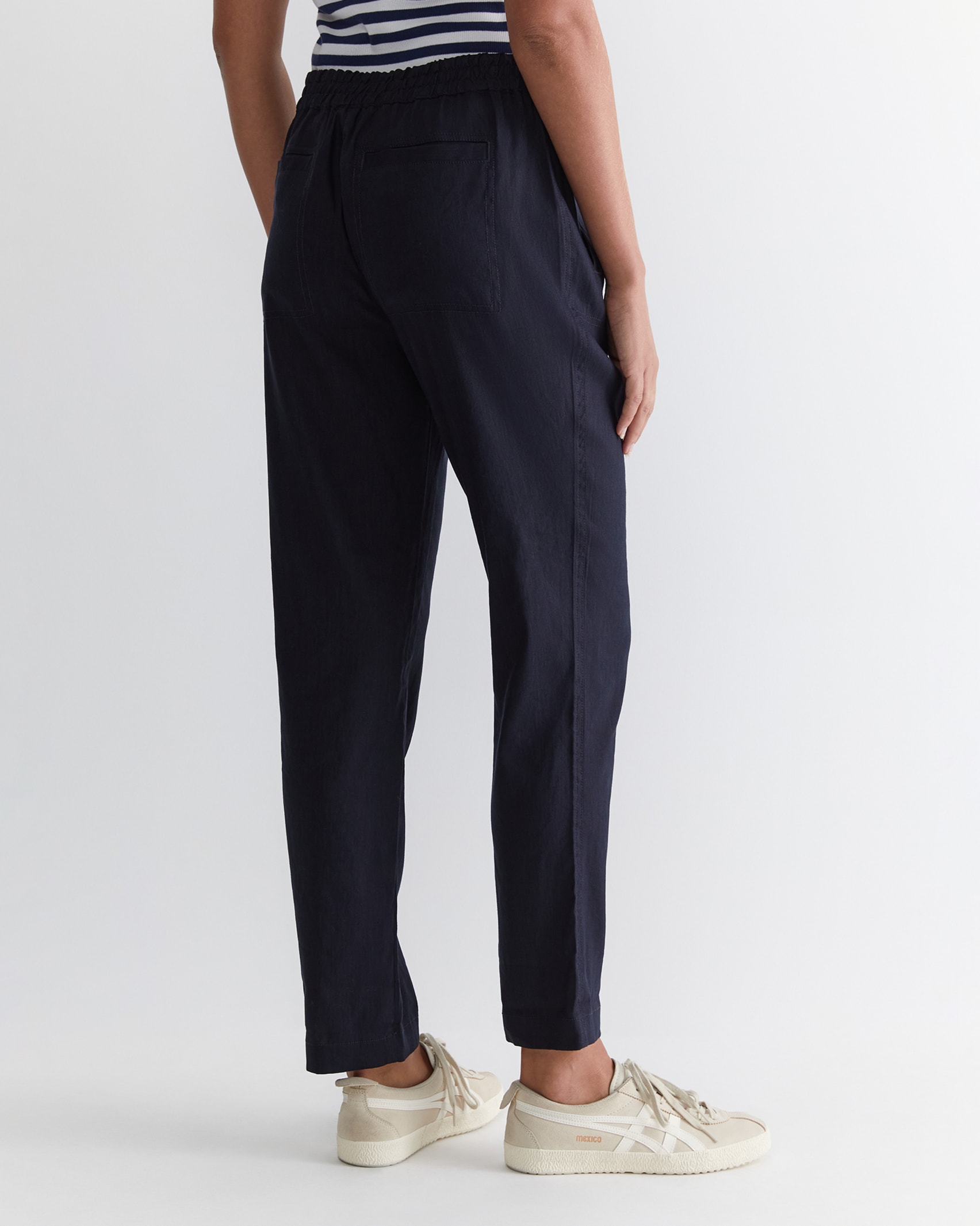 Rosa Linen Pant in CLASSIC NAVY