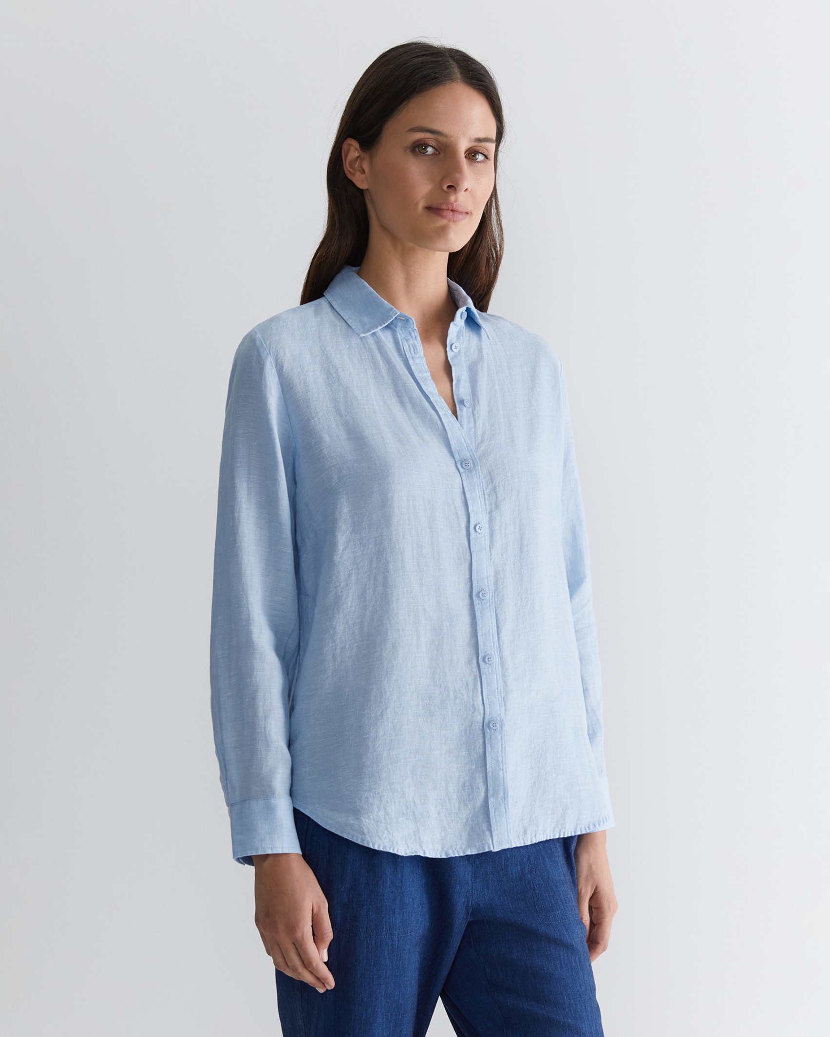 Dahlia Linen Shirt in LIGHT BLUE