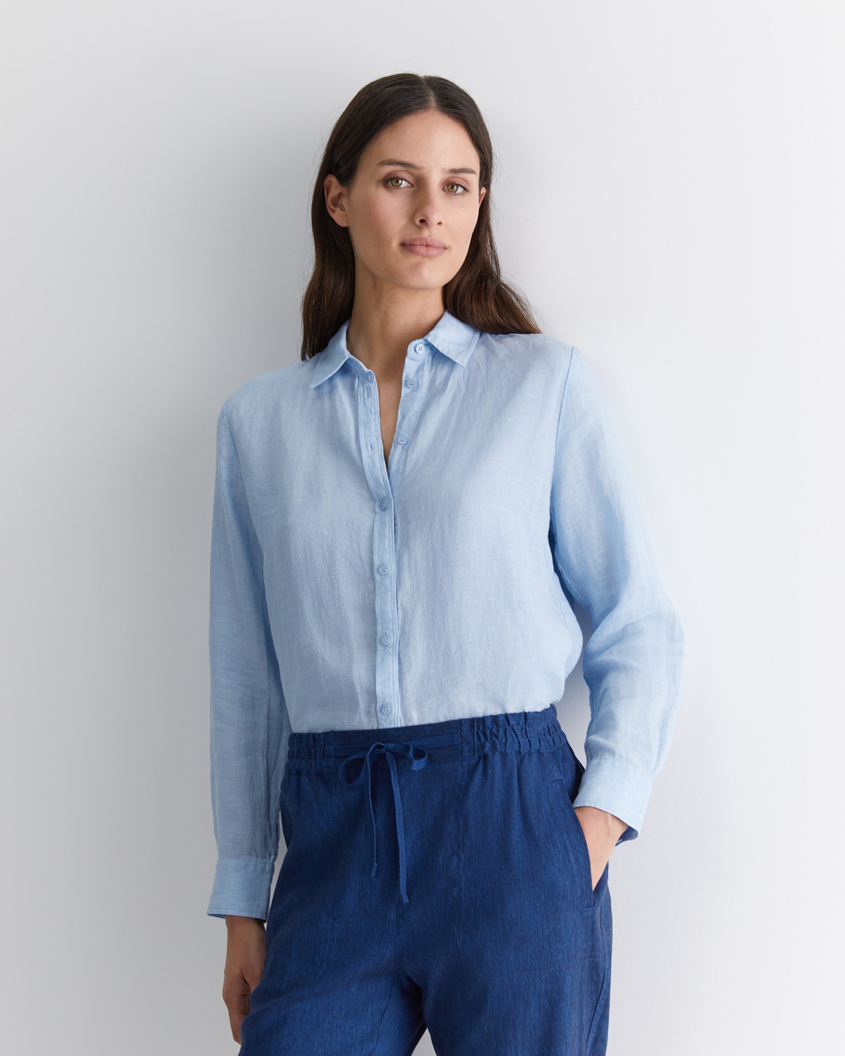 Dahlia Linen Shirt in LIGHT BLUE