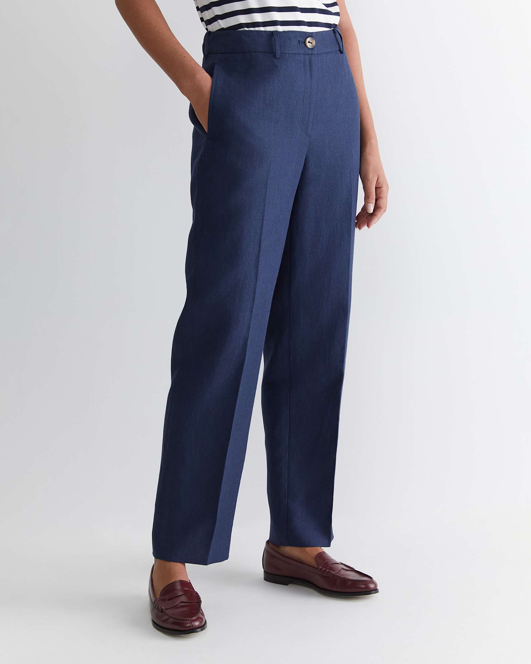 Freya Straight Linen Pant in NAVY