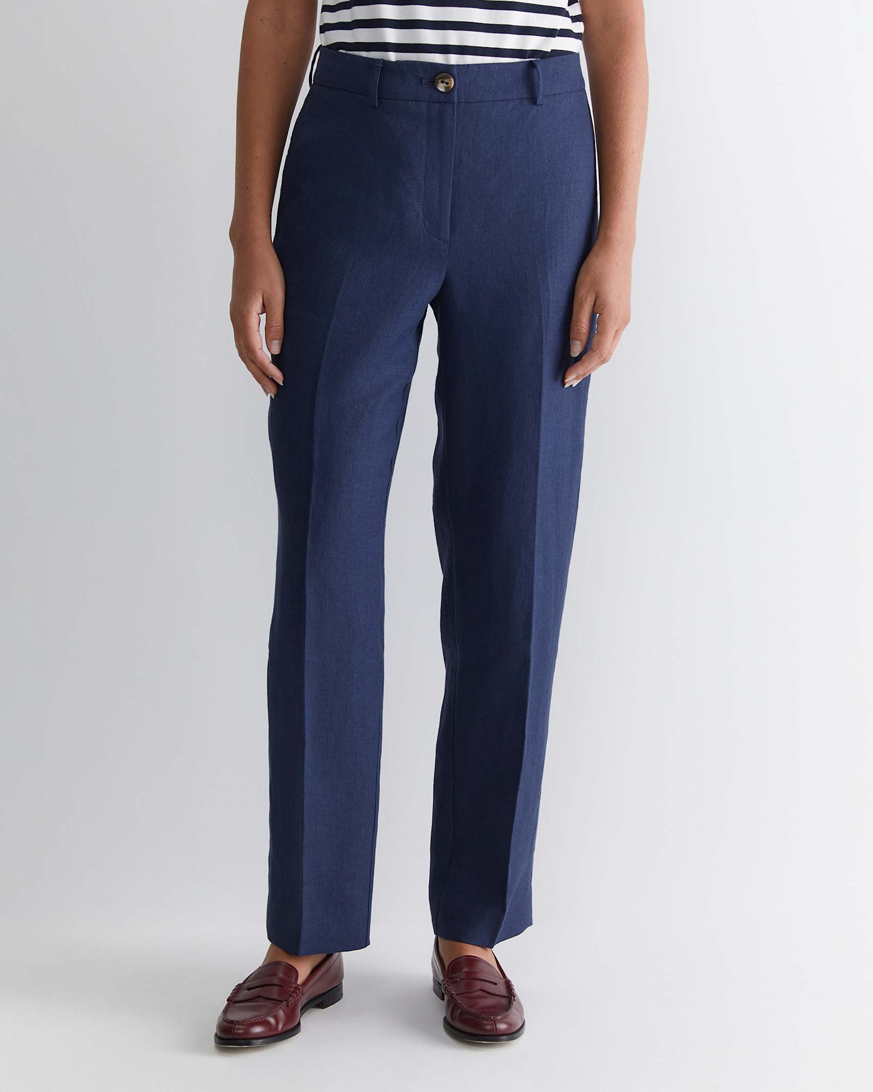 Freya Straight Linen Pant in NAVY
