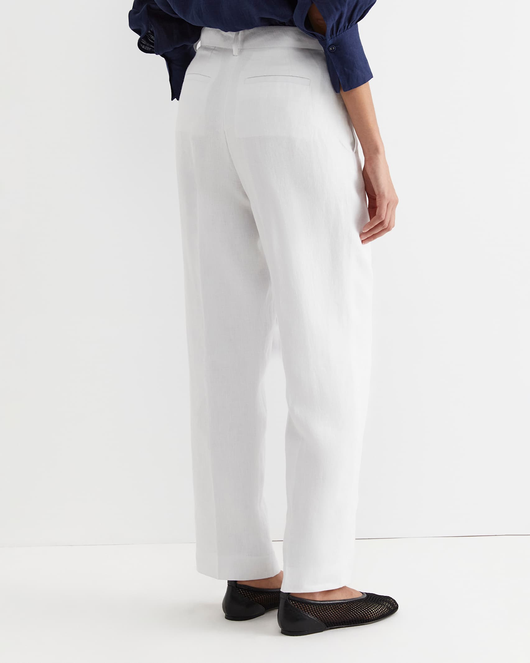 Freya Straight Linen Pant in WHITE