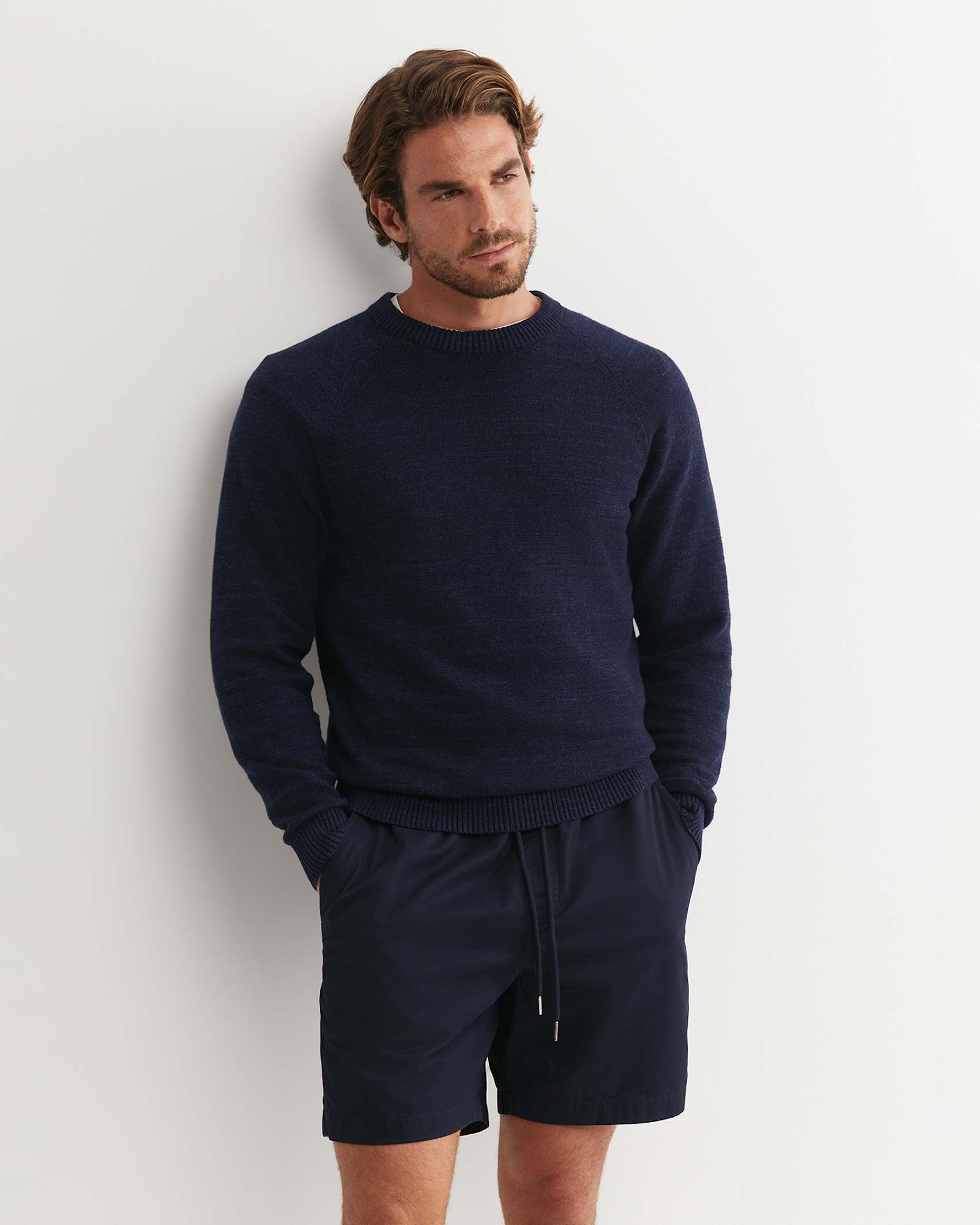 Riley Raglan Crew Neck Knit in NAVY