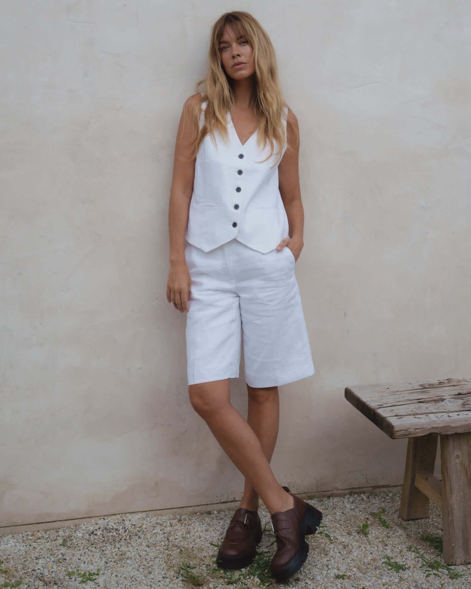 Freya Bermuda Linen Short