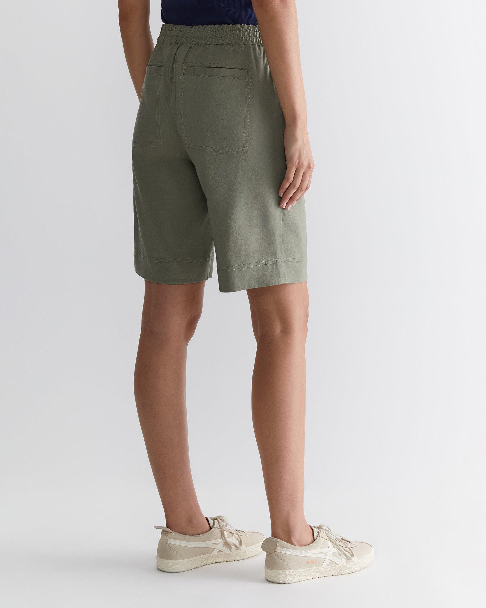 Khaki hot sale colour shorts